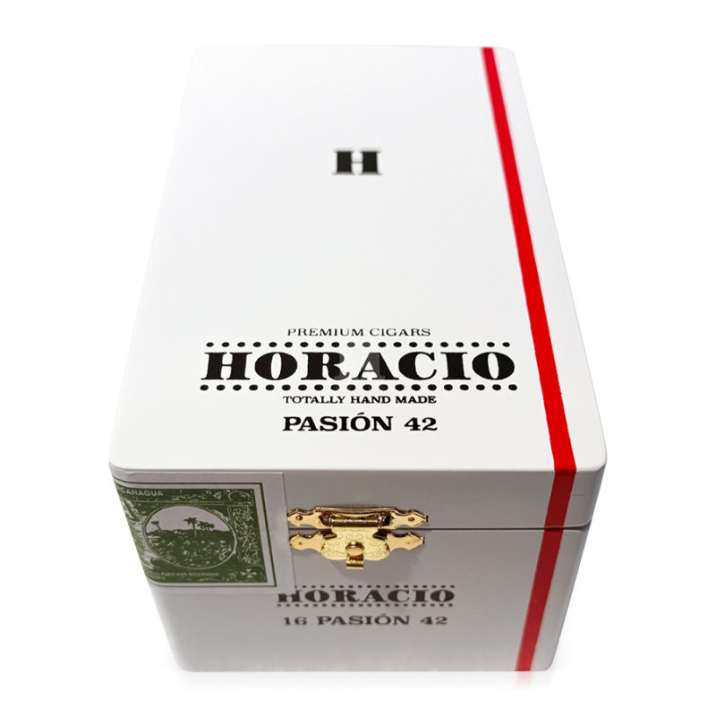 Horacio Pasión 42（热情 42）盒装 关闭